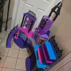 Monster High Doll House