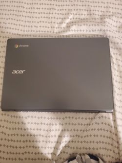 Acer laptop +Dell KEYBOARD no Mouse  Wire.  Used good condition