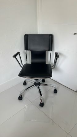 Office chair black