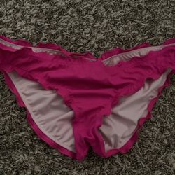 Unworn, Victoria’s Secret ruffle Cheeky swim suit bikini bottoms sz medium  M 