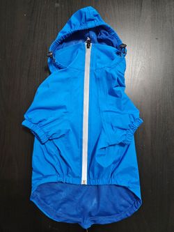 Arcadia Trail Puppy Rain 
Coat -Size M