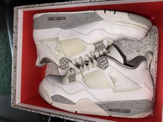 Air Jordan 4 - Size 11