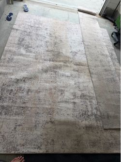 Area rug and runner.  6 months old