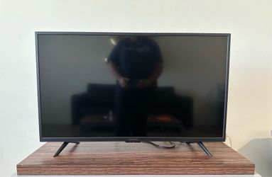 Insignia 40” Class N10 Series LED Full HD TV