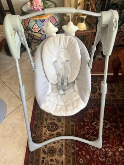 Graco slim spaces swing