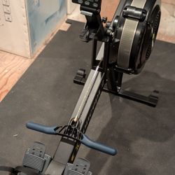Concept2 RowERG (Standard Leg) with PM5