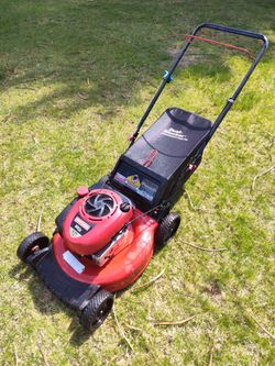 Craftsman Lawn Mower W/Bag