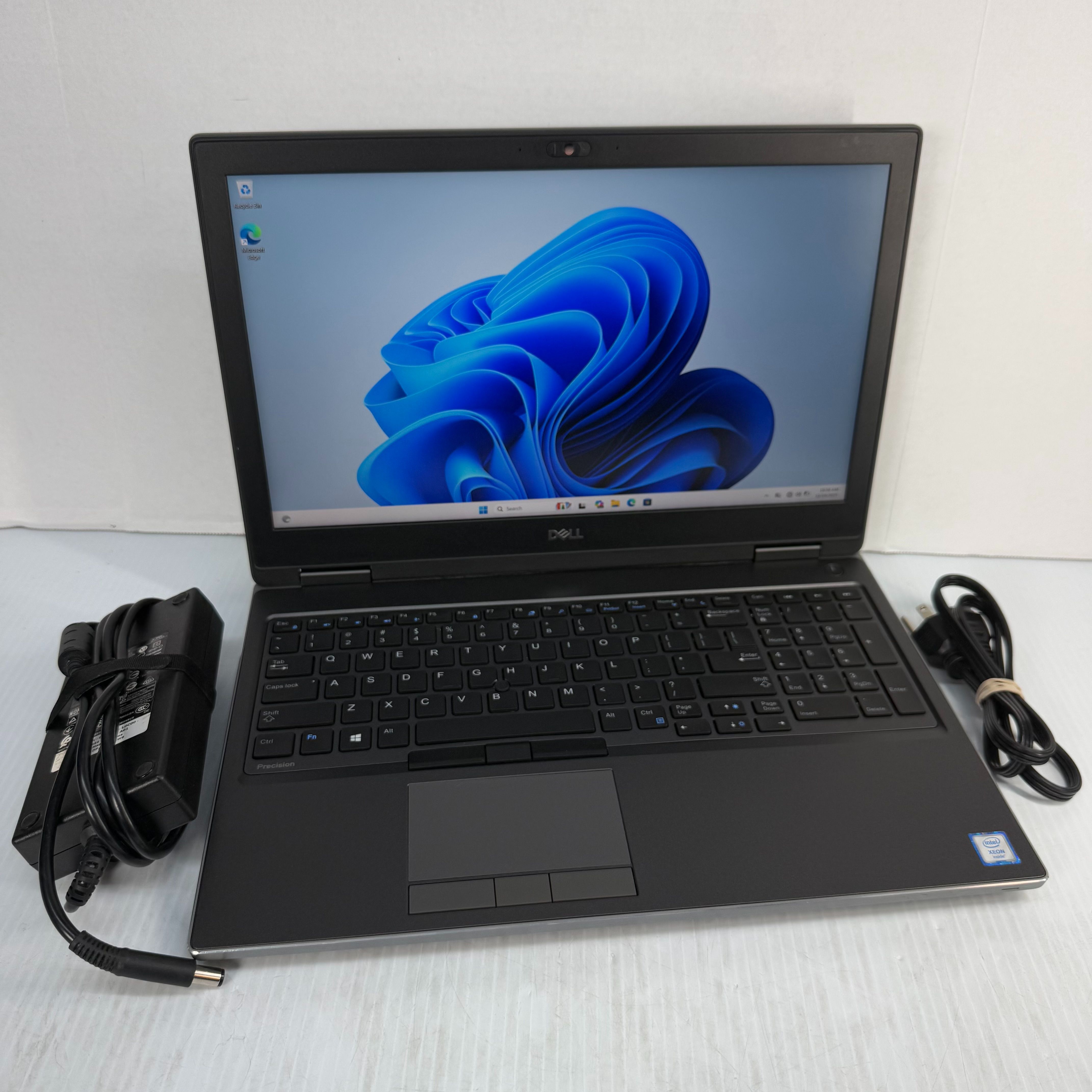 Dell Precision 7540 E-2276M 15.6" Windows 11 Pro Laptop 512GB  SSD 32GB RAM