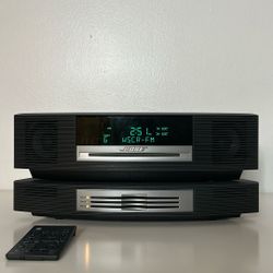 Bose Wave Music CD System + Remote 