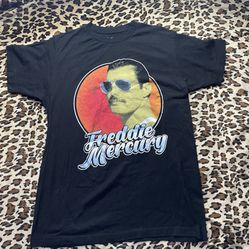 Freddie Mercury shirt