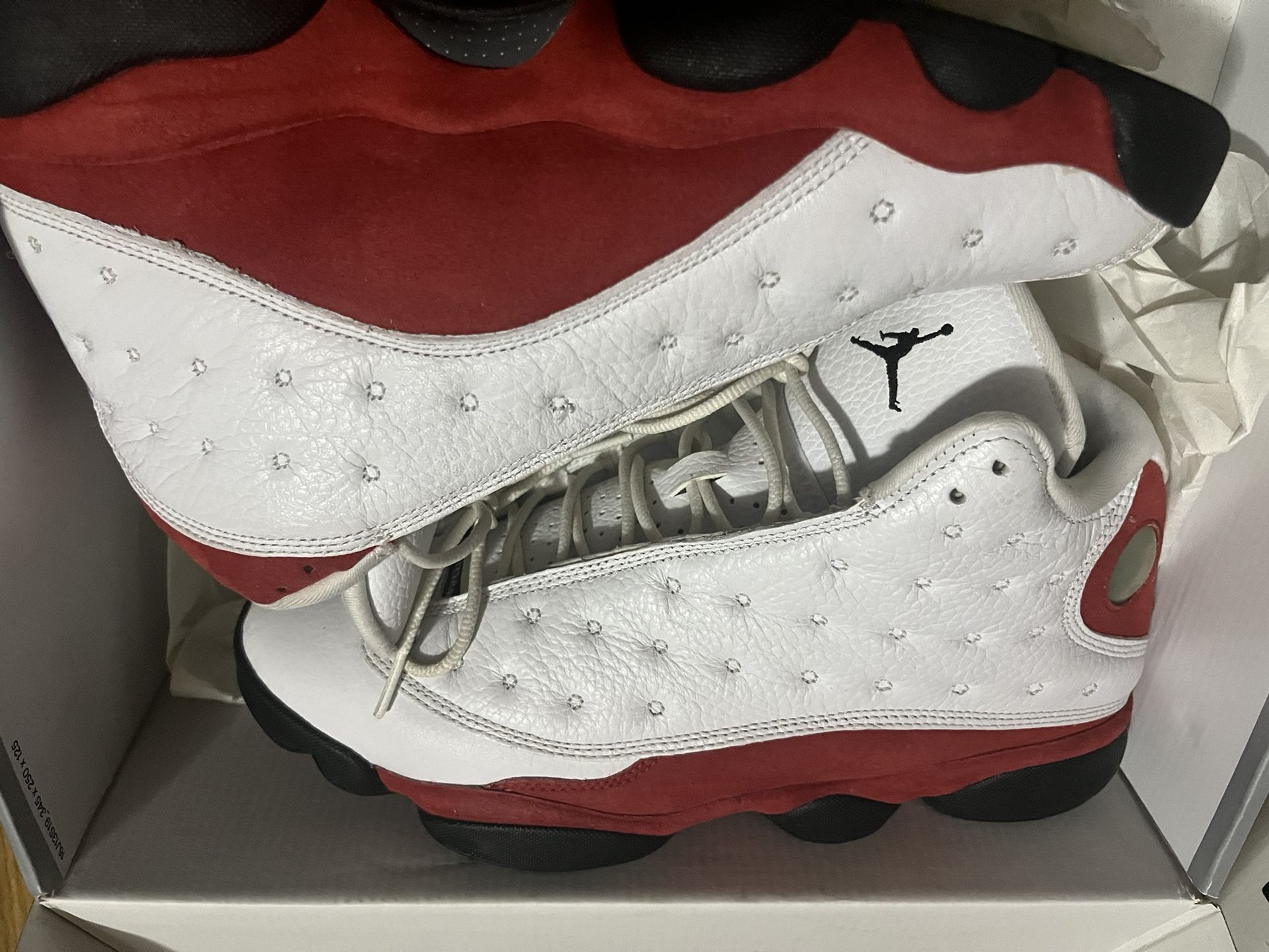 Air Jordan Cherry 13 | Cherry 13s | Size 10.5