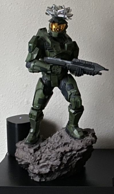 Halo Master Chief Sideshow Collectibles 1/4th Statue