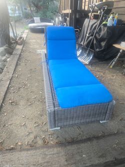 Pool Lounger with cushions.  X4