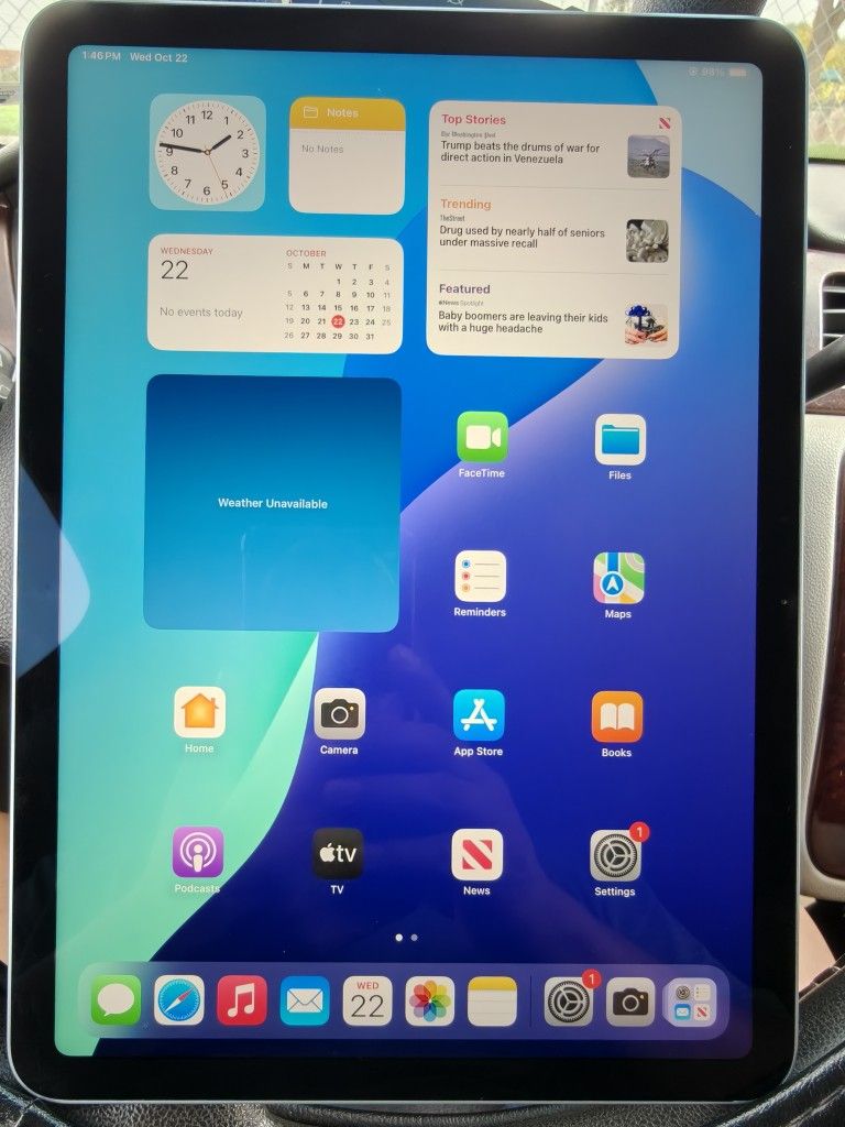 iPad Air 11" (2025), M3, 256gb, Like New.