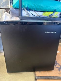 Small fridge Black&Decker