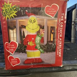9ft Tall Grinch Inflatable 