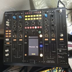 DJM2000 PIONEER