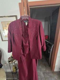 Alex Evening wear 2 piece set in Burgundy