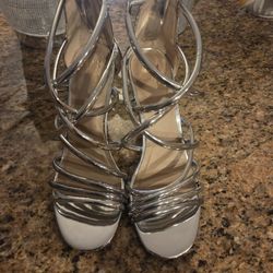 women's shoes size 8
