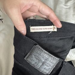 Omg these don’t fit my big ass no more   