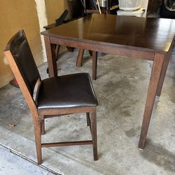 High Top Table And 4 Matching Barstools