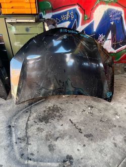 2014 2018 toyota corolla hood