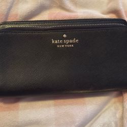 Kate Spade Wristlet Wallet