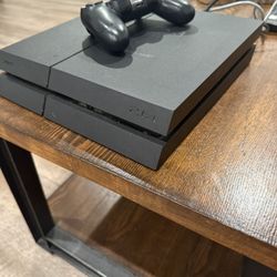 Sony PlayStation 4 