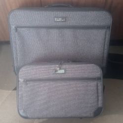 Luggage Jordache Tweed and Vinyl Suitcase,