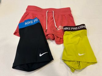 3 pair Nike women’s shorts small