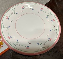 Ranmaru Nordic Wind stoneware, approximately to 12.5" in diameter.