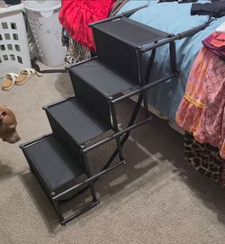 Portable dog steps