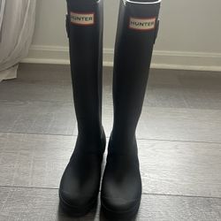 Hunter Women Boots Size 6