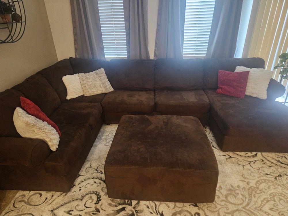 Sectional With Ottoman