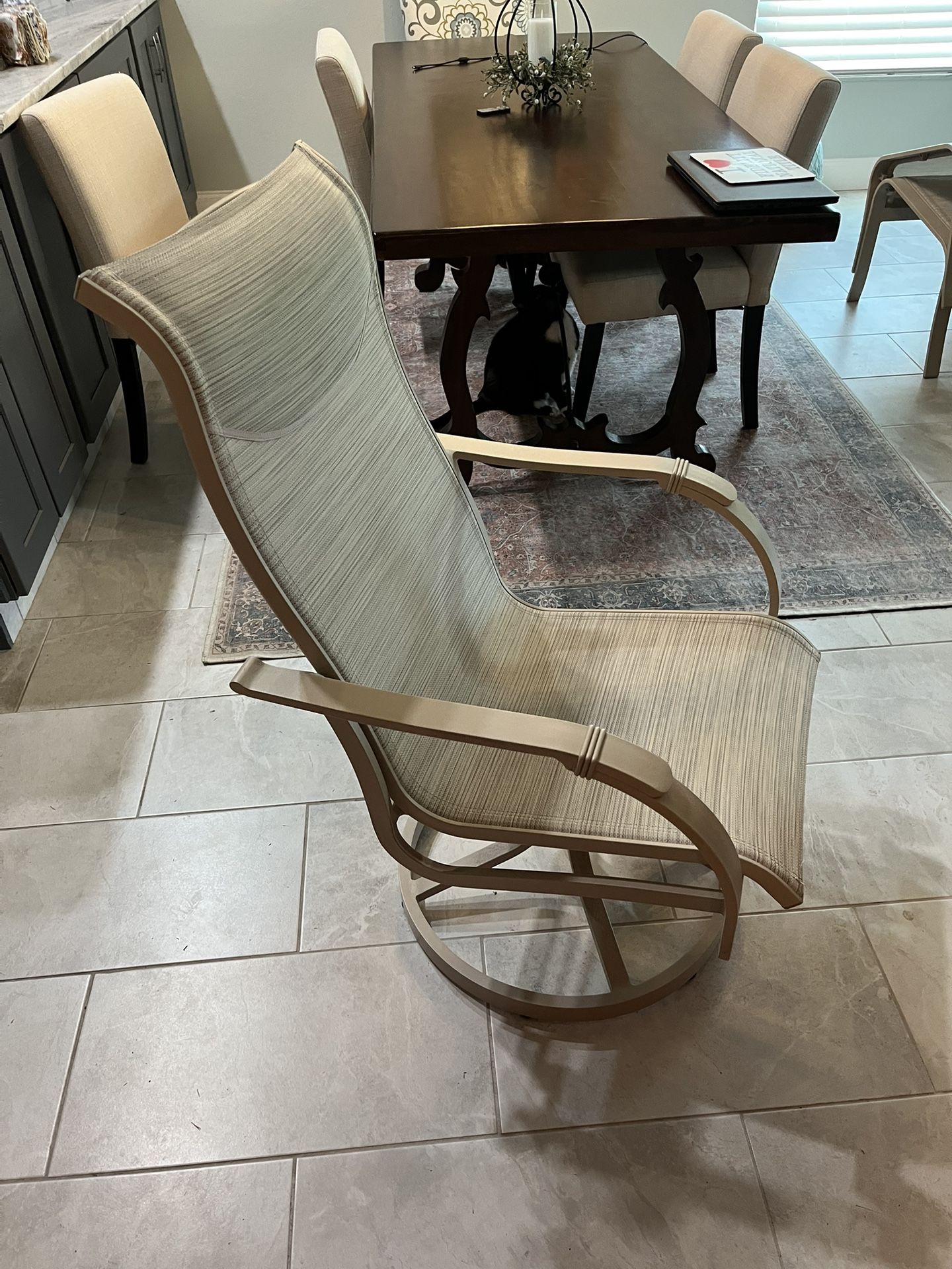 Single swivel patio Rocker