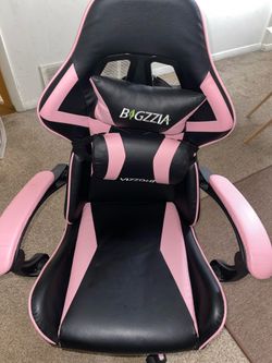 Gaming Chair (Pink)
