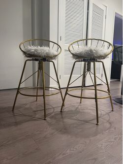 Luxury Gold Bar Stools with Faux Fur Cushions – Set of 2