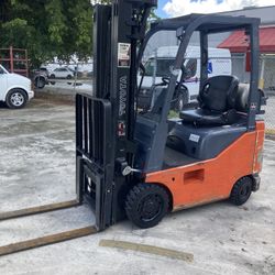 Forklift Toyota