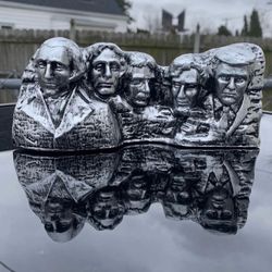 Mount Rushmore Featuring Trump Statue