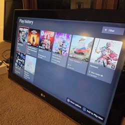 ​LG 32" HD LCD TV (Model 32CS460)