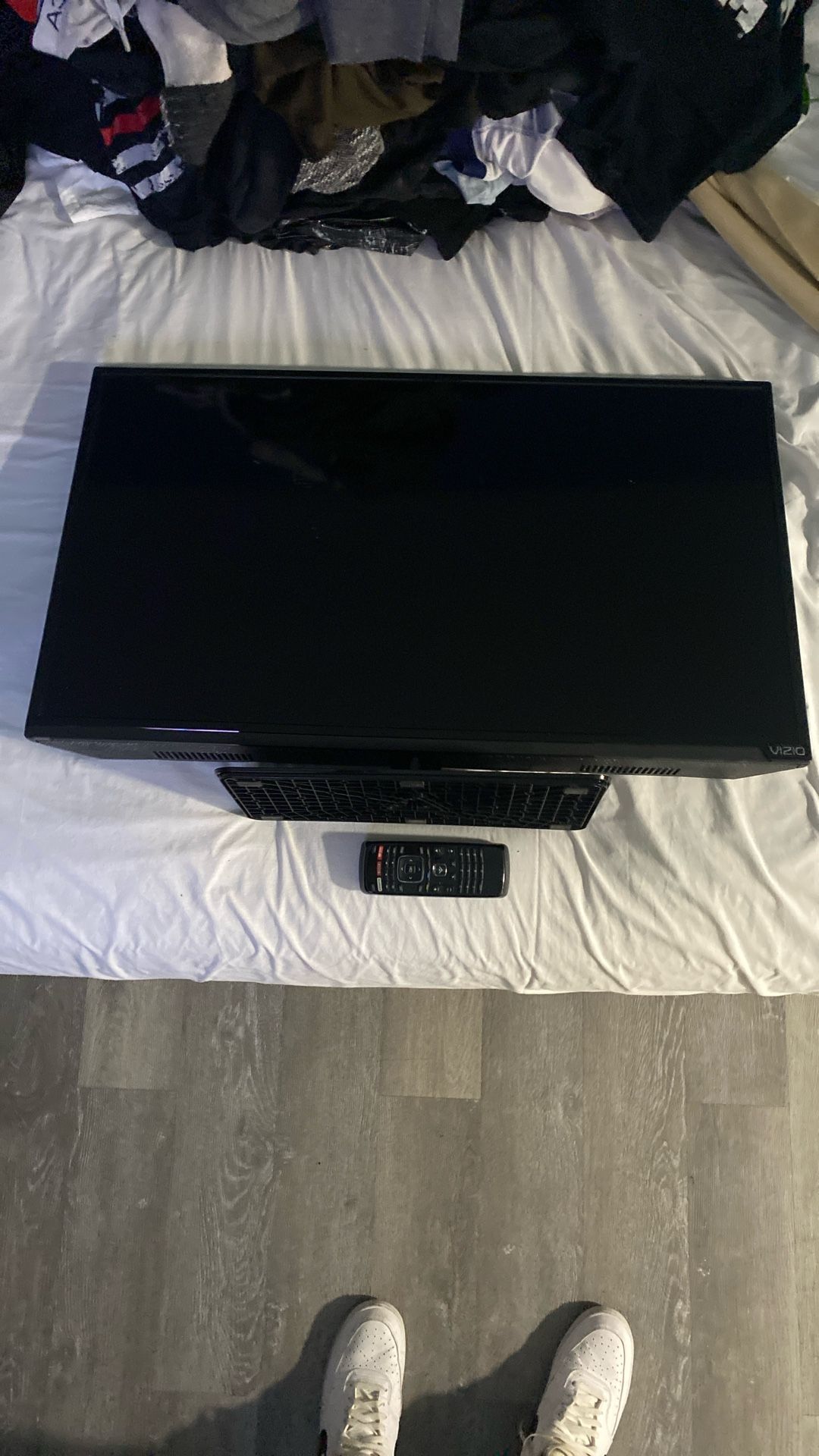 39” Vizio Smart Tv