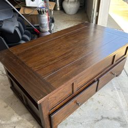 Lift Top Extendable Coffee Table
