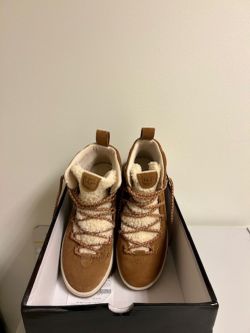 UGG Women's Lakesider Heritage Mid Boot