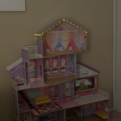 Barbie Mansion house 