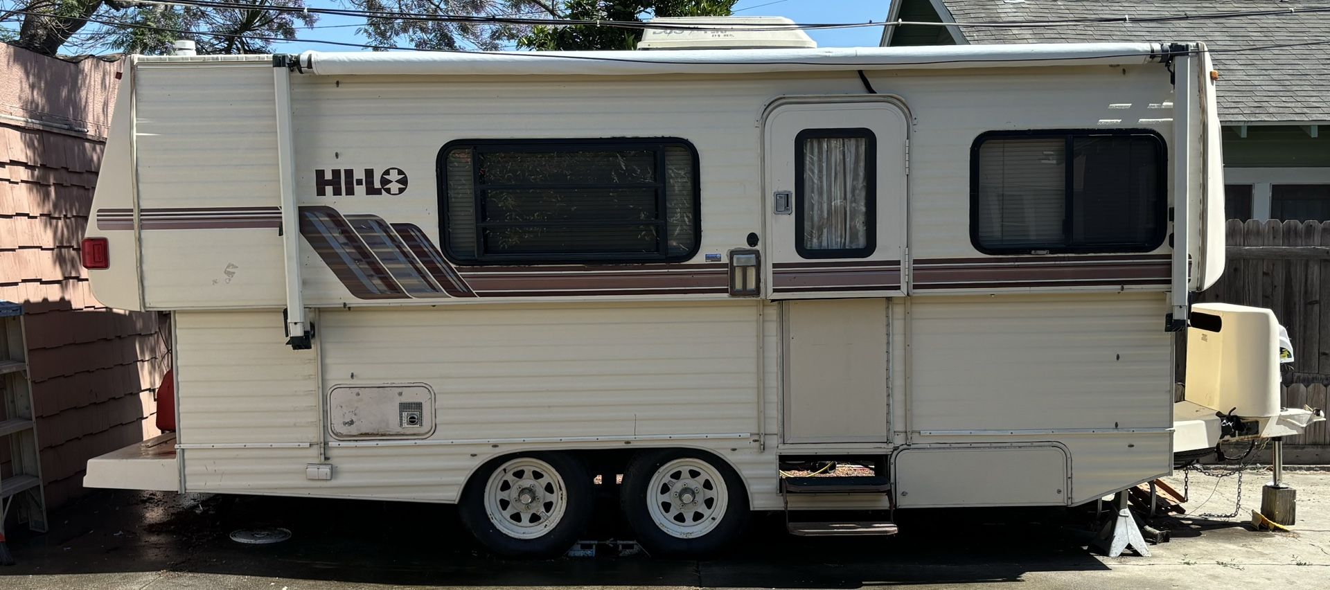 1992 Hilo Travel Trailer
