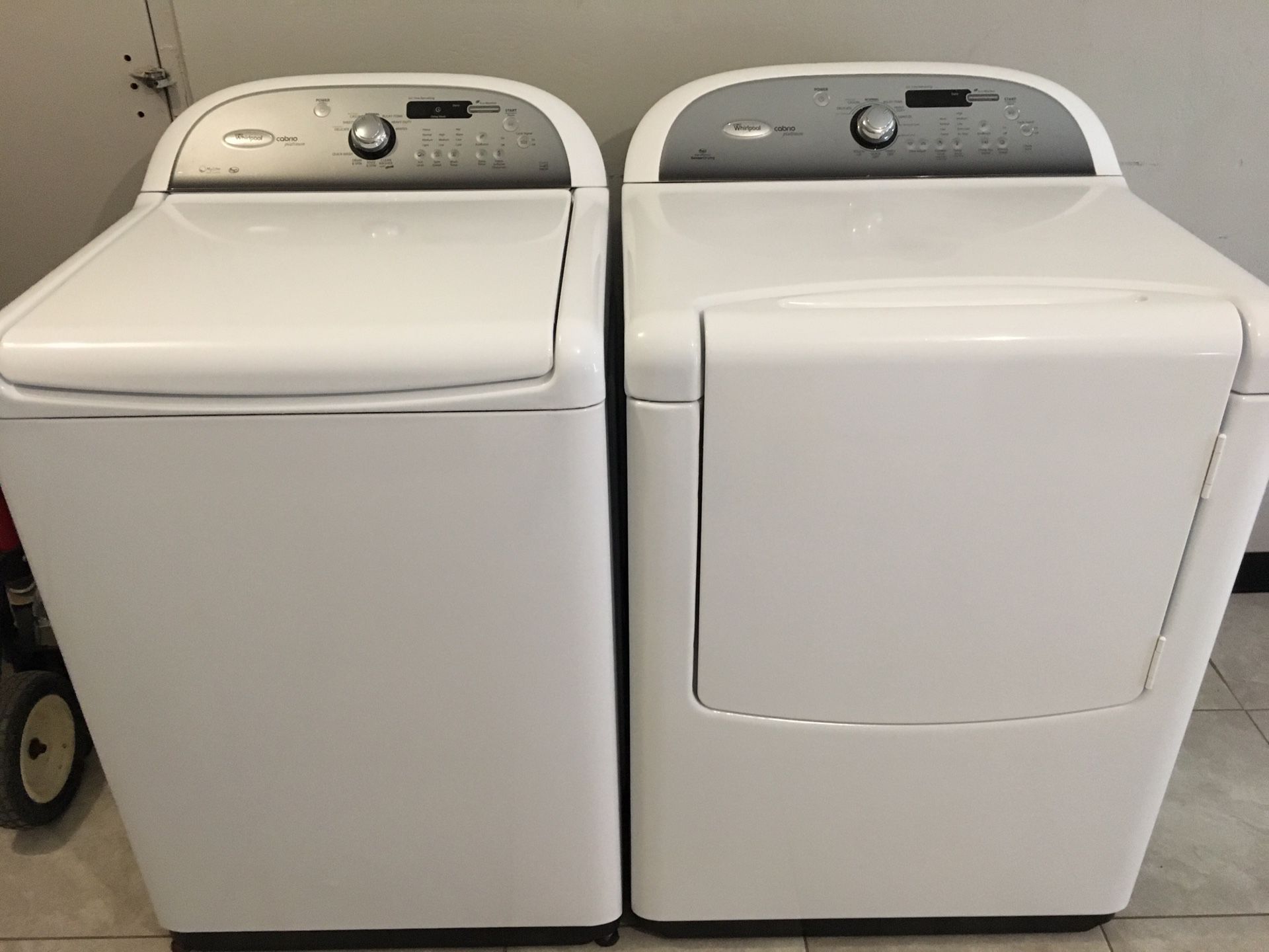 WHIRLPOOL CABRIO WASHER AND DRYER