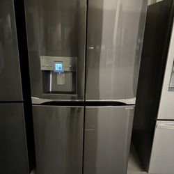 Refurbished Refrigerator 