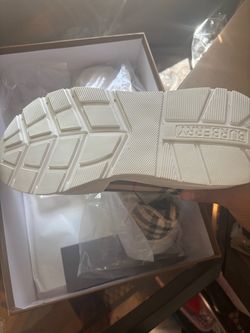 Burberry shoes