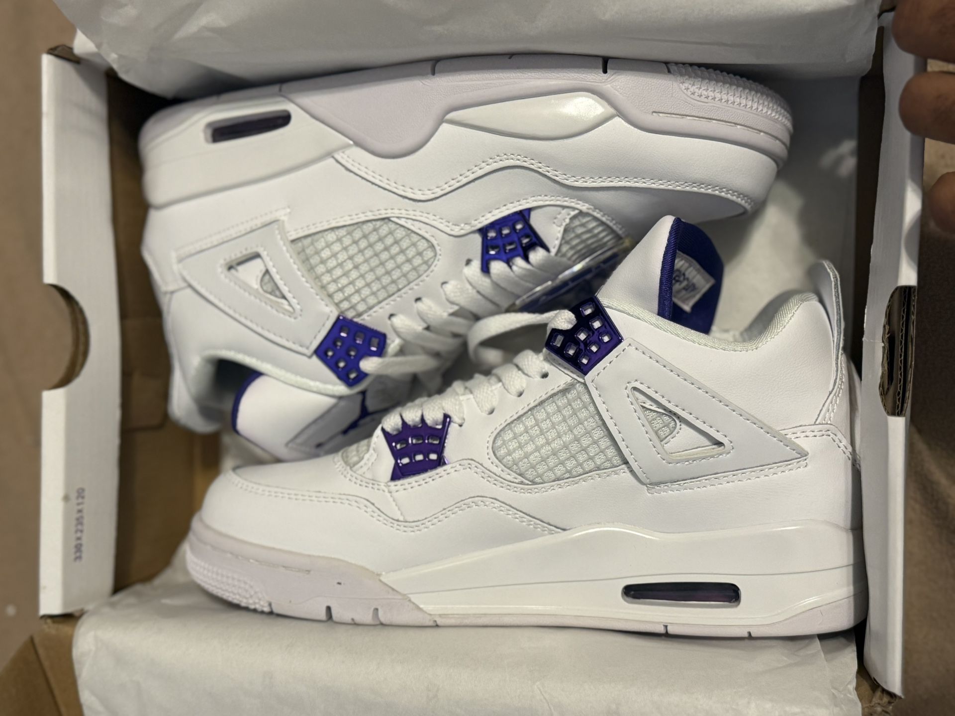 Air Jordan 4 Retro “ Purple Metallic “