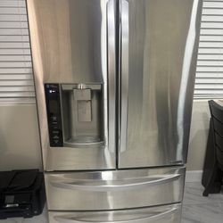 LG Refrigerator French Door 